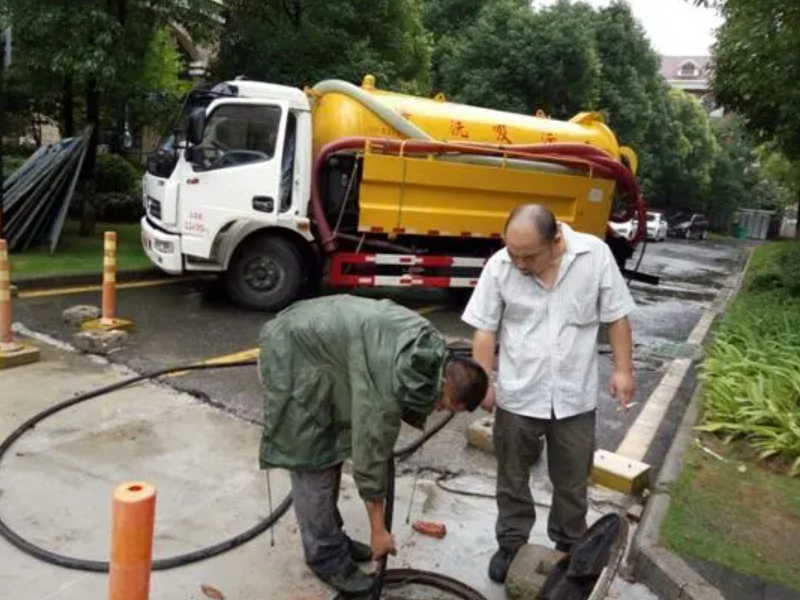 苏州高新区浒墅关浒杨路化粪池抽粪+清理食堂隔油池（承包更省心）